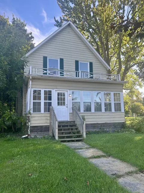 Exterior - 420 E Cedar, Standish, MI 48658 photo 2 of 4