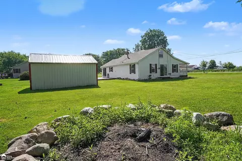 Exterior - 2127 E Wilson, Clio, MI 48420 photo 2 of 7