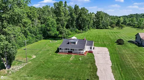 View/Area - 2127 E Wilson, Clio, MI 48420 photo 1 of 7
