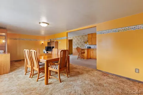 Dining - 6565 Winter, Addison, MI 49220 photo 4 of 6