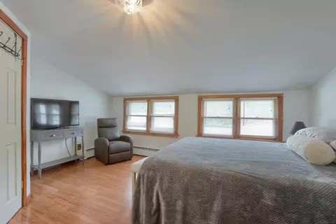 Bedroom - 1945 Saint Clair Blvd, Algonac, MI 48001 photo 3 of 8