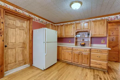 Kitchen - 1945 Saint Clair Blvd, Algonac, MI 48001 photo 2 of 4