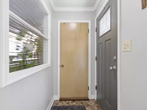 5539 Hartlein, Warren, MI 48092 photo 3
