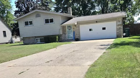 2866 Strieter, Bay City, MI 48706