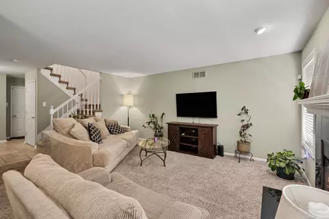 Living - 45658 Rathmore, Macomb, MI 48044 photo 1 of 3