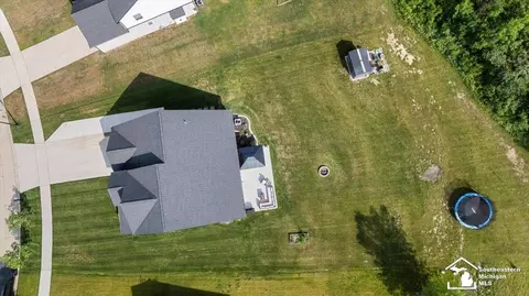 View/Area - 26835 Celtic, Flat Rock, MI 48134 photo 3 of 7