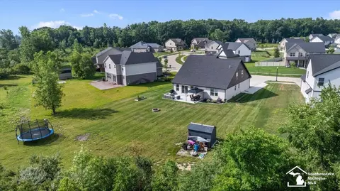 View/Area - 26835 Celtic, Flat Rock, MI 48134 photo 4 of 7