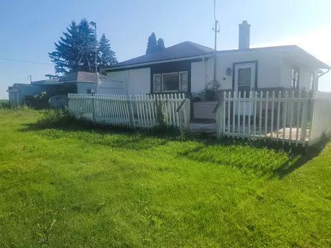 Exterior - 2452 S Nolet, Munger, MI 48747 photo 9 of 11