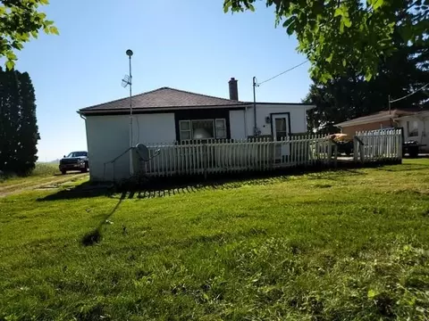 Exterior - 2452 S Nolet, Munger, MI 48747 photo 2 of 11