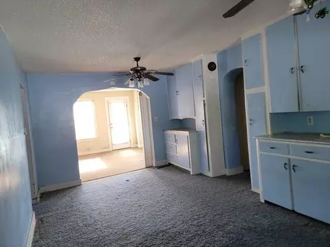 Living - 2452 S Nolet, Munger, MI 48747 photo 2 of 6