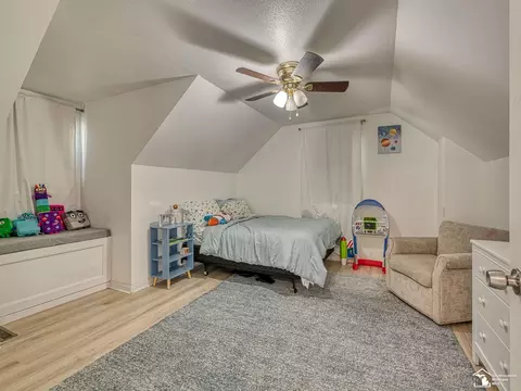 Bedroom - 7299 Rumford, Temperance, MI 48182 photo 4 of 6