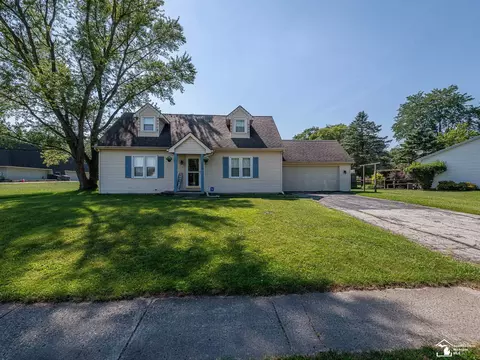Exterior - 7299 Rumford, Temperance, MI 48182 photo 3 of 9