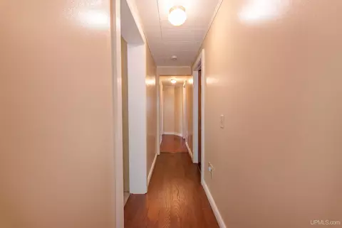 Entry Way - 509 E Rdg, Ishpeming, MI 49849 photo 3 of 4