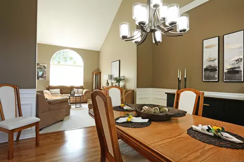 Dining - 48535 Fairmont, Macomb, MI 48044 photo 3 of 6