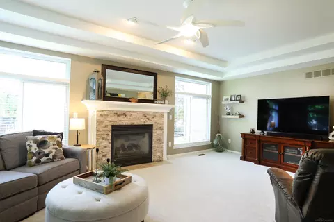 Living - 48535 Fairmont, Macomb, MI 48044 photo 2 of 6