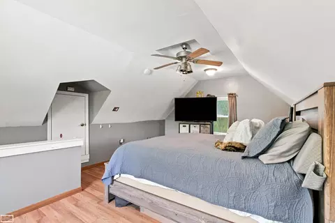 Bedroom - 105 3rd, Yale, MI 48097 photo 4 of 5
