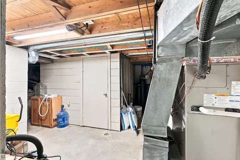 Other - 105 3rd, Yale, MI 48097 photo 6 of 14