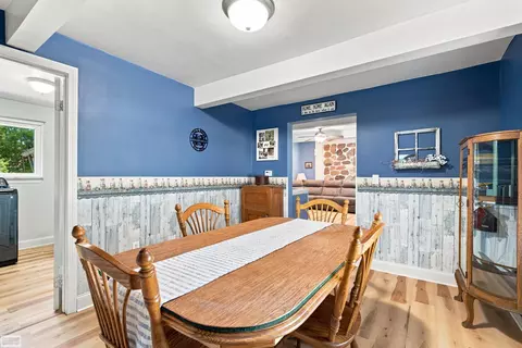 Dining - 105 3rd, Yale, MI 48097 photo 2 of 2