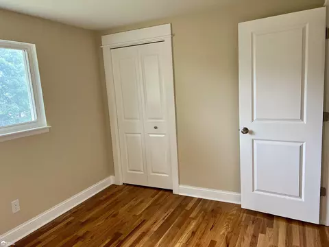 Bedroom - 1173 Highgate, Flint, MI 48507 photo 8 of 8