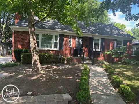 Exterior - 463 Bournemouth, Grosse Pointe Farms, MI 48236 photo 2 of 9