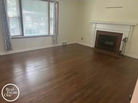 Living - 463 Bournemouth, Grosse Pointe Farms, MI 48236 photo 1 of 7