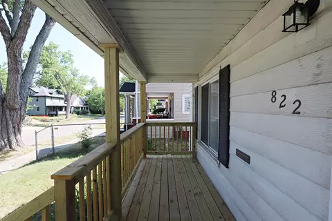 Exterior - 822 E 8th, Flint, MI 48503 photo 4 of 7
