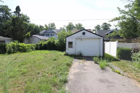 Exterior - 822 E 8th, Flint, MI 48503 photo 7 of 7