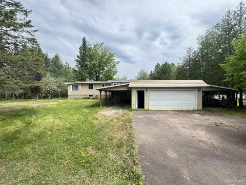 41261 Half Moon Bch, Chassell, MI 49916