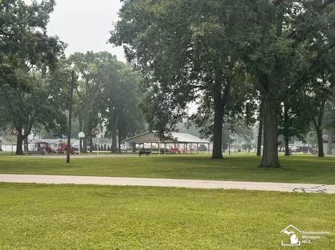 00 Navarre, Monroe Center, MI 48162 photo 6