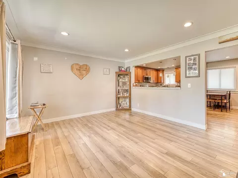 Living - 1021 Hackman, Temperance, MI 48182 photo 1 of 6