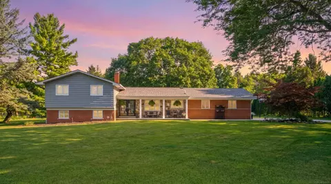 41306 Llewelyn, Northville, MI 48167