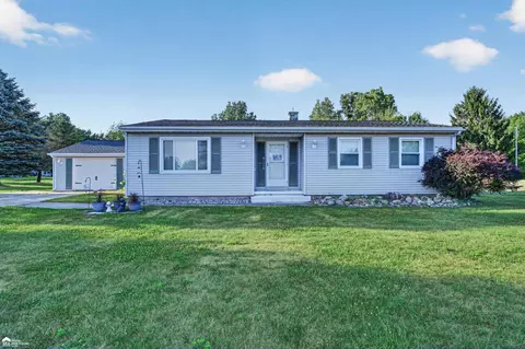 5293 E Cole, Bancroft, MI 48414 photo 35