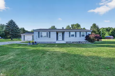 5293 E Cole, Bancroft, MI 48414 photo 36