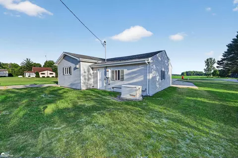 5293 E Cole, Bancroft, MI 48414 photo 41