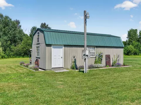 Exterior - 4107 Pine, Gladwin, MI 48624 photo 11 of 22