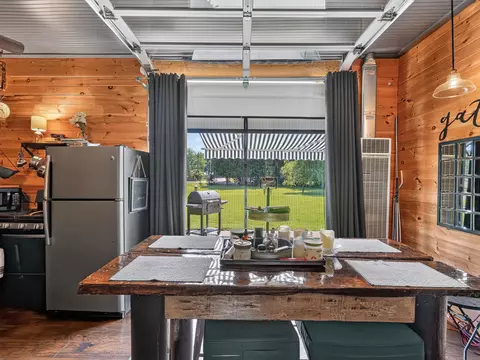 Dining - 4107 Pine, Gladwin, MI 48624 photo 3 of 5