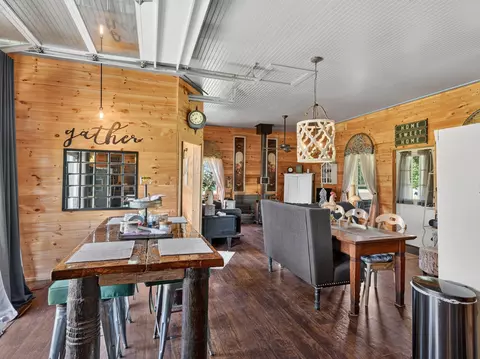 Dining - 4107 Pine, Gladwin, MI 48624 photo 4 of 5
