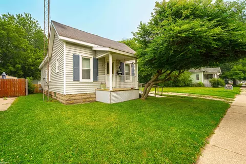 2420 Stone, Port Huron, MI 48060