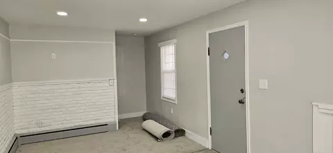 Living - 23529 Willard, Warren, MI 48089 photo 1 of 2