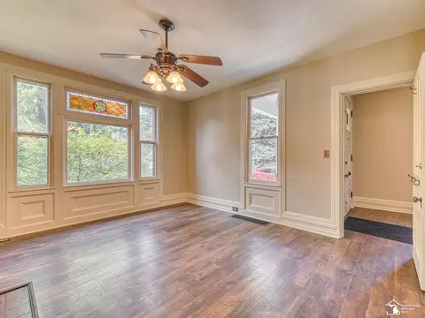 Living - 18 W Noble, Monroe, MI 48162 photo 2 of 3