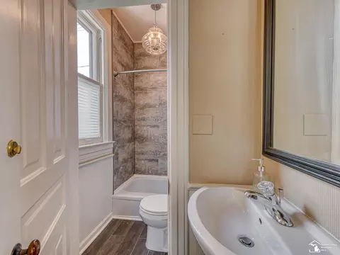 Bath - 18 W Noble, Monroe, MI 48162 photo 2 of 3