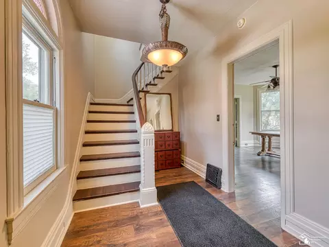 Entry Way - 18 W Noble, Monroe, MI 48162 photo 5 of 8