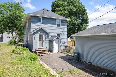 Exterior - 811 N Third, Ishpeming, MI 49849 photo 7 of 9