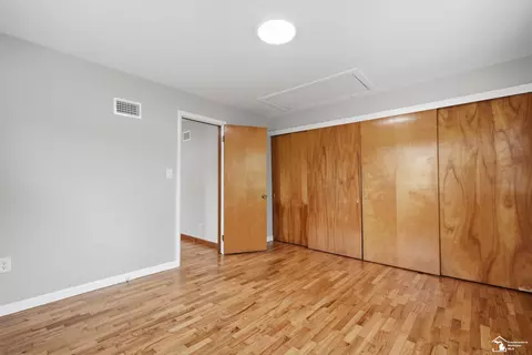 Bedroom - 12891 Crane, Carleton, MI 48117 photo 5 of 5