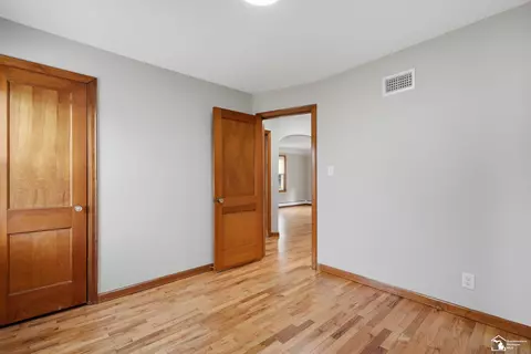Bedroom - 12891 Crane, Carleton, MI 48117 photo 3 of 5