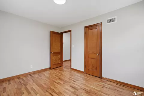 Bedroom - 12891 Crane, Carleton, MI 48117 photo 2 of 5