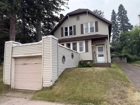 623 E Cloverland, Ironwood, MI 49938