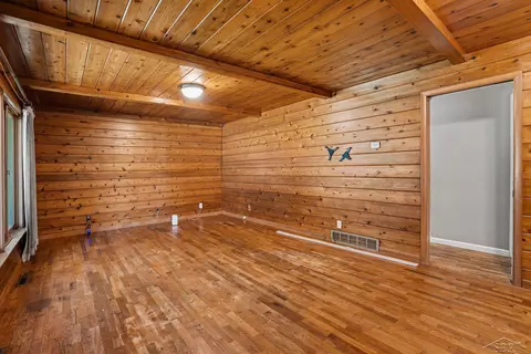 Living - 5211 Field, Clio, MI 48420 photo 3 of 6