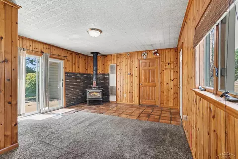 Living - 5211 Field, Clio, MI 48420 photo 5 of 6