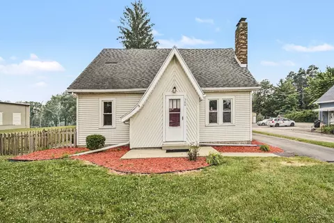 380 S Main, Freeland, MI 48623